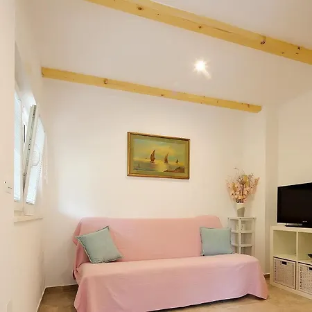 Sonja Apartman *